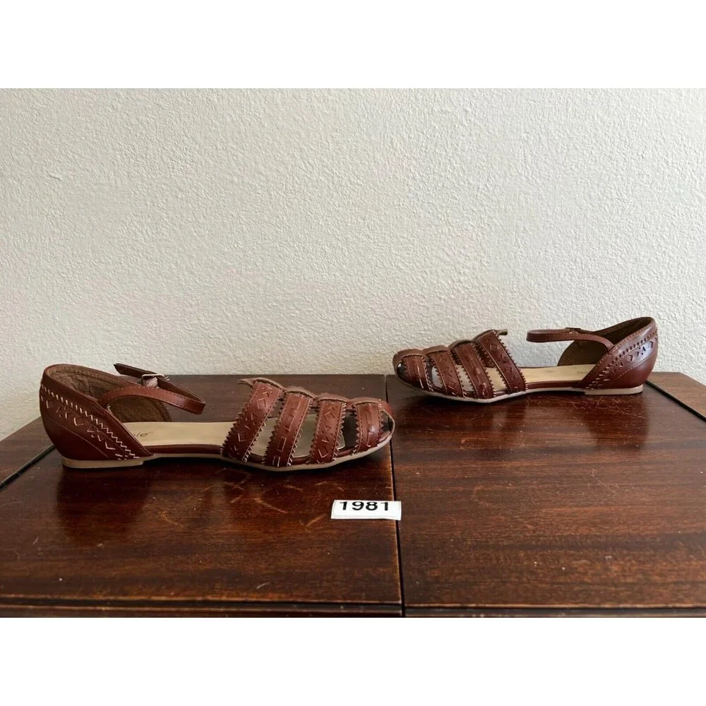 Nicole Flat Sandals Womens Size 8.5M Brown Cutout Leather Jellyfish Ankle Straps - Picture 2 of 9